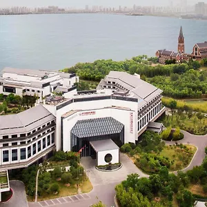https://worldhotel-grand-dushulake.bestsuzhouhotels.com